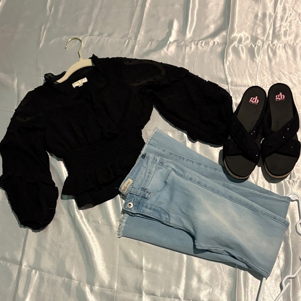 Chelsea & Violet Black Top and Light Blue Jeans Set